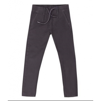 pantalón gris básico